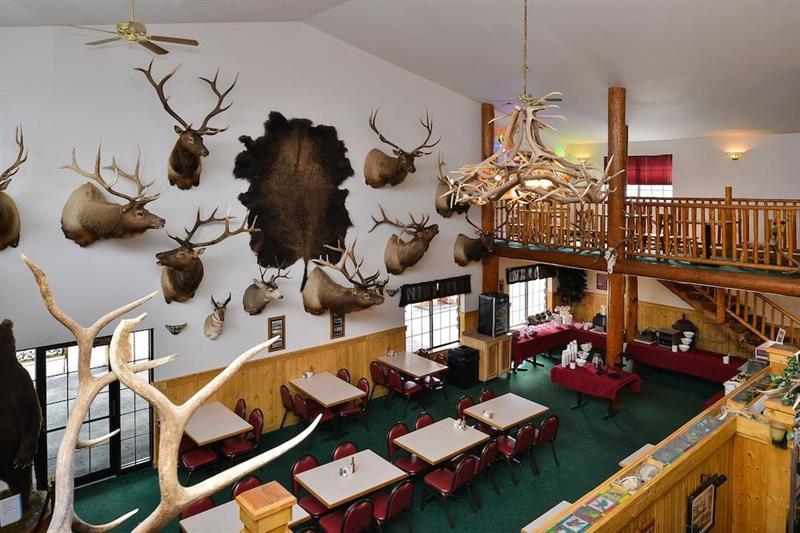 The Antler Lodge - Gardiner Ngoại thất bức ảnh